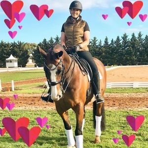 Meet your Posher, Raquel